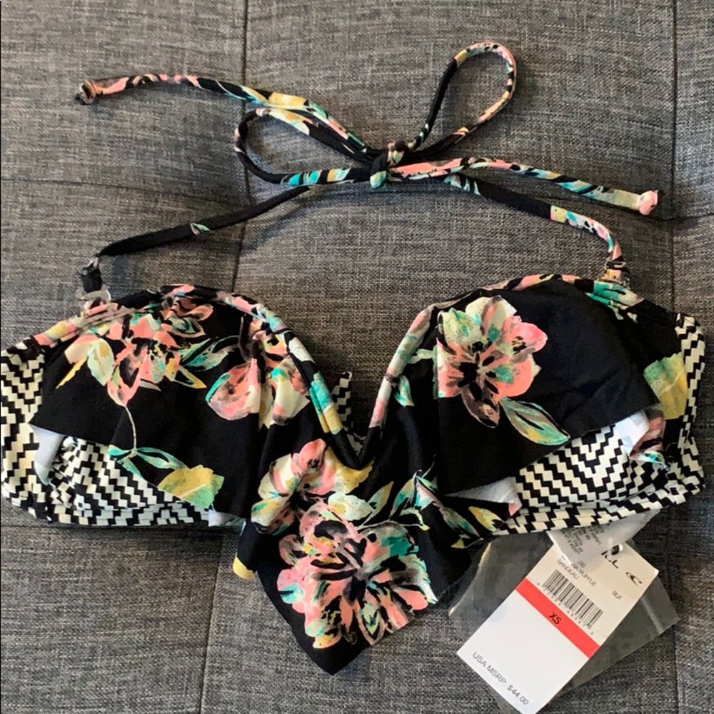 New O’Neill Marina Ruffle Bikini Top XS